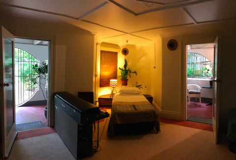 Eastern Beach Art House - Accommodation Fremantle 6