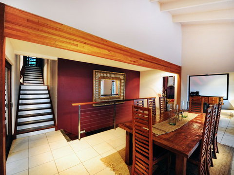 Mcauleys Beach House - Accommodation Fremantle 1