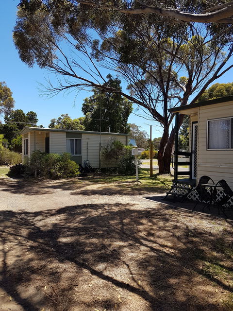Kingscote Tourist Park And Family Units - Accommodation Fremantle 1