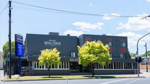 Adelaide Royal Coach - Accommodation Fremantle 0