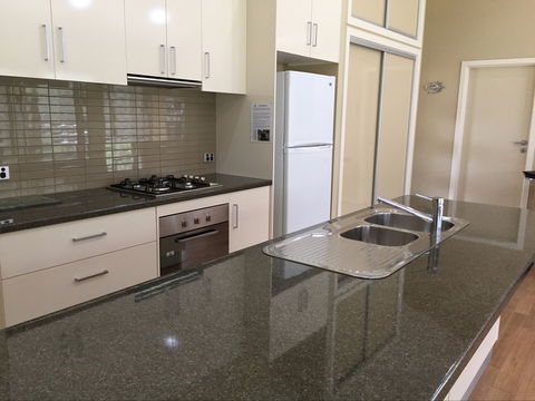 Riverspa Apartments - Accommodation Fremantle 2