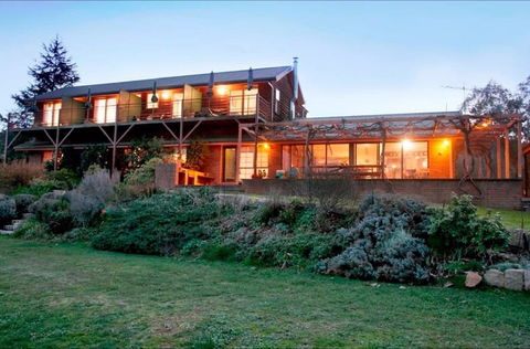Rosewhite House BnB - Accommodation Fremantle 0