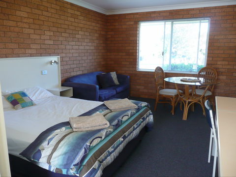 Rosebourne Gardens Motel - Accommodation Fremantle 2