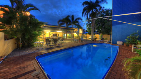 Sky View Units - Accommodation Fremantle 5