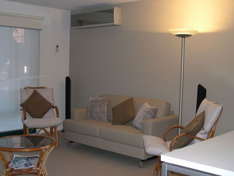 Unit 5 Wyuna Queenscliff - Accommodation Fremantle 2
