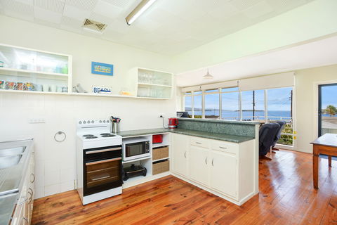 19 Investigator Crescent, Encounter Bay - Accommodation Fremantle 7