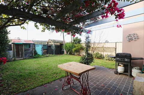 Alloway - Accommodation Fremantle 0