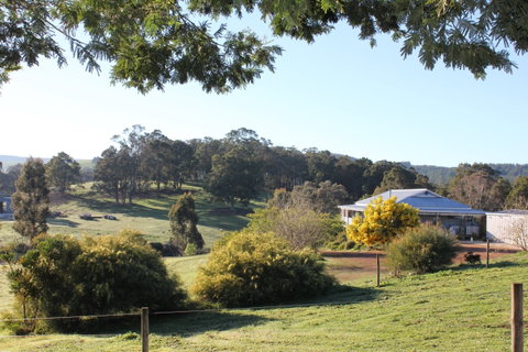 Blue House Bed And Breakfast - Accommodation Fremantle 1