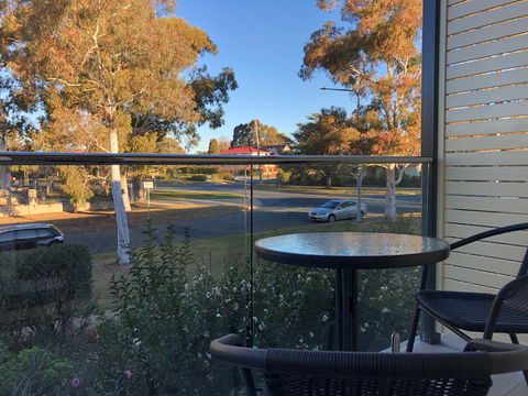 Canberra Short Term And Holiday Accommodation - Accommodation Fremantle 5