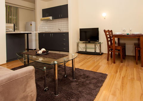 Canberra Short Term And Holiday Accommodation - Accommodation Fremantle 6
