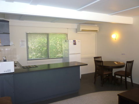 Canberra Short Term And Holiday Accommodation - Accommodation Fremantle 9