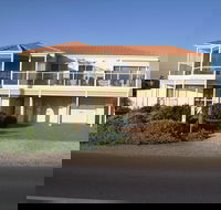Century 21 SouthCoast Hayman - Accommodation Fremantle