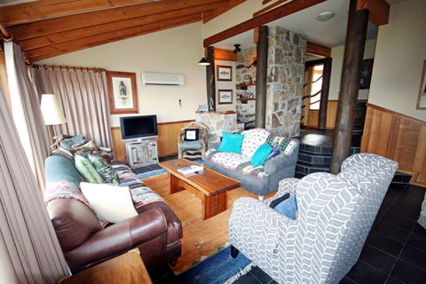 Edzell - Accommodation Fremantle 1