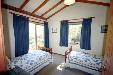 Edzell - Accommodation Fremantle 5