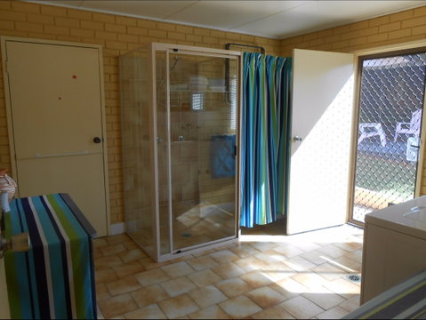Frangi Breezes Bed And Breakfast - Accommodation Fremantle 2