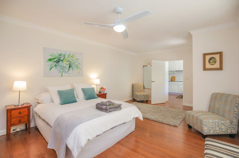 HAHNDORF LODGE - Accommodation Fremantle 1