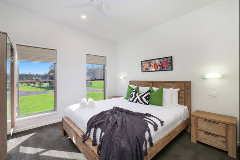 Ironbark Hill Villas - Accommodation Fremantle 6