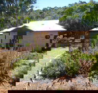 Jalbrook  Estate-  CottagesAlpacasGallery  Function Centre - Accommodation Fremantle