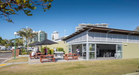 Maroochydore Beach Holiday Park - Accommodation Fremantle 0