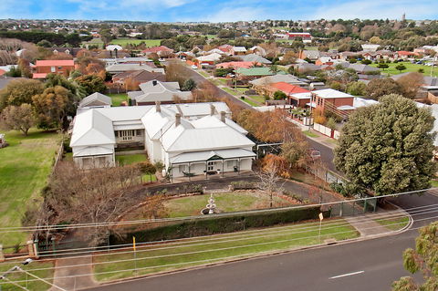 Merton Manor Exclusive Bed & Breakfast - Accommodation Fremantle 0