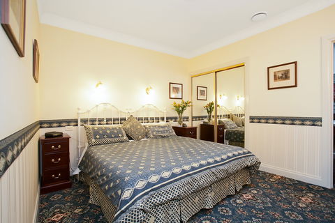 Merton Manor Exclusive Bed & Breakfast - Accommodation Fremantle 1