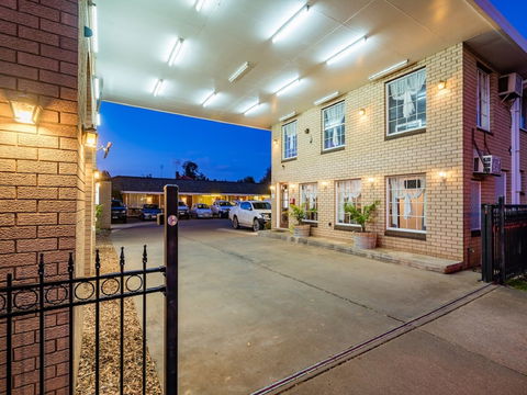 Motel Mandalay - Accommodation Fremantle 1