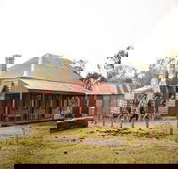 The Pines Cottage - Accommodation Fremantle