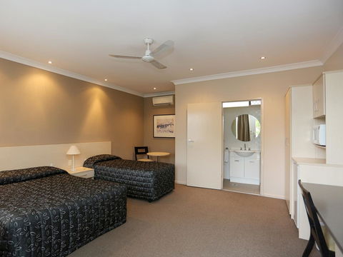 Adamstown Elizabeth Motor Inn - Accommodation Fremantle 1