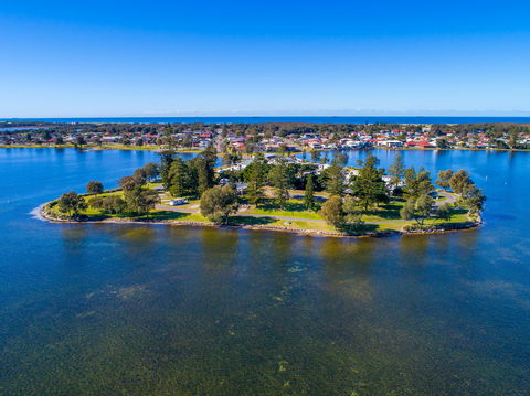 Belmont Lakeside Holiday Park - Accommodation Fremantle 0