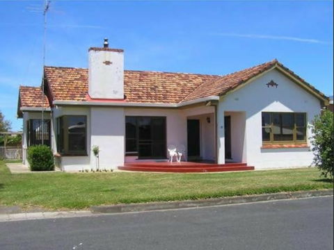 Gillian On Meylin - Accommodation Fremantle 0
