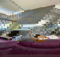 New York Loft Style Waterfront 3BR Holiday Home - Accommodation Fremantle