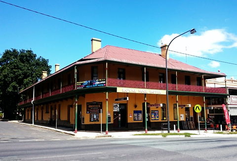 Royal Mail Hotel Braidwood - Accommodation Fremantle 0