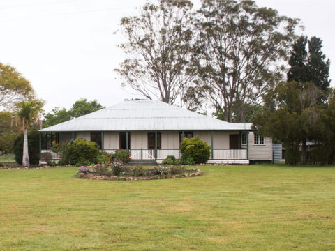 Vineyard Cottage - Accommodation Fremantle 0