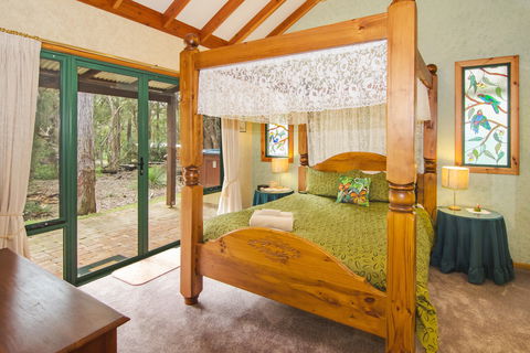 Yelverton Brook Eco Spa Retreat And Conservation Sanctuary - Accommodation Fremantle 2