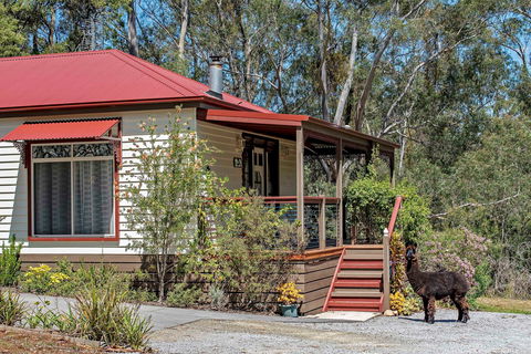 Araluen Park Cottages - Accommodation Fremantle 0