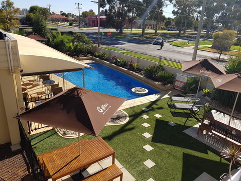 Best Western Chaffey Motor Inn - Accommodation Fremantle 1