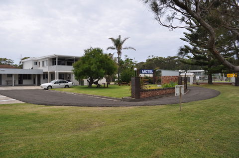 Edgewater Motel - Accommodation Fremantle 1