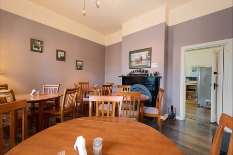 Edinburgh Gallery Bed & Breakfast - Accommodation Fremantle 2