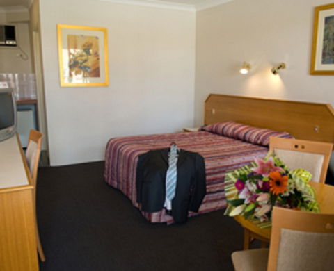 Narellan Motor Inn - Accommodation Fremantle 0