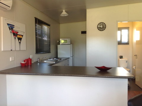 Sapphire City Caravan Park - Accommodation Fremantle 1