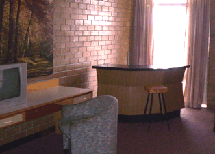 Red Castle Motor Inn - Accommodation Fremantle