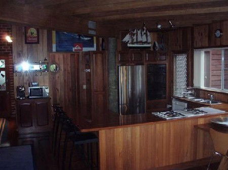 Arrawarra Lodge - Accommodation Fremantle 3