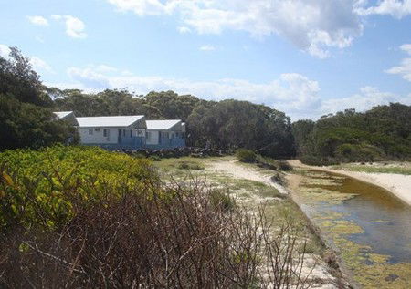 Racecourse Beach Tourist Park - Accommodation Fremantle 0