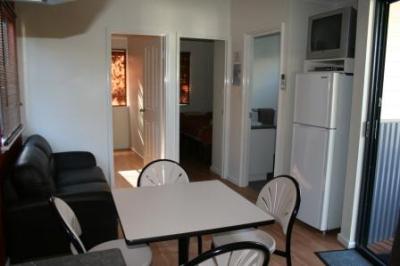 Riverside Cabin Park - Accommodation Fremantle 4