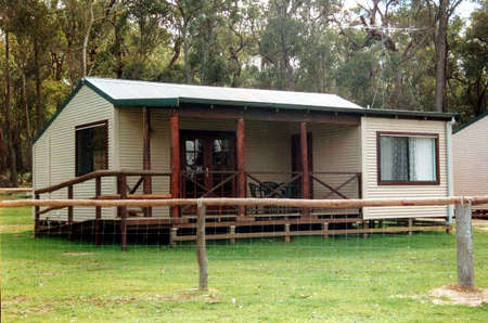 Cambray Cottages - Accommodation Fremantle 0