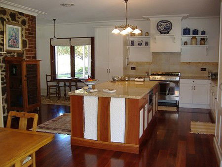 Kelmscott WA Accommodation Fremantle