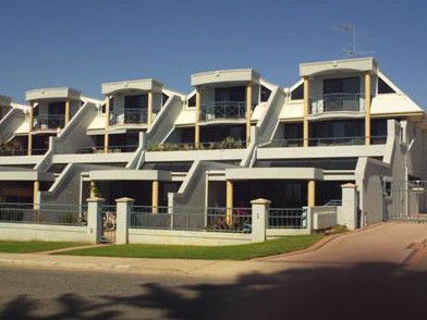 Rainbow Connections - Accommodation Fremantle 0