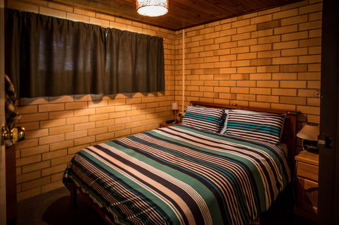 80 Page Drive Blanchetown -River Shack Rentals - Accommodation Fremantle 1