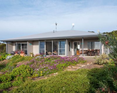 Emu Bay Holiday Homes - Accommodation Fremantle 6