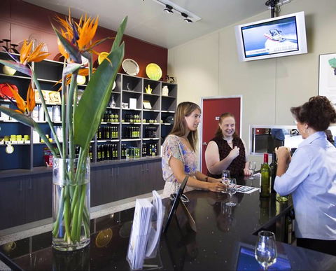Adina Vineyard & Olive Grove - Accommodation Fremantle 2